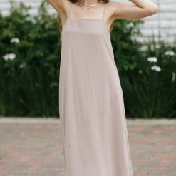 Mod Ref Arielle Cami Maxi Dress