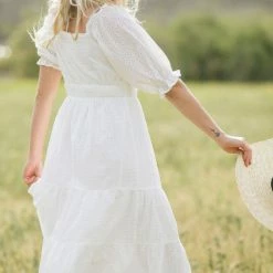 Leia Co. Clothing Vivian Sweetheart Midi Dress