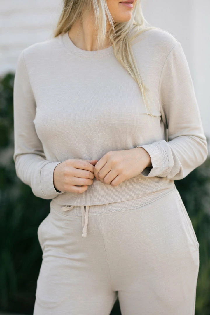 Hyfve Carina Cropped Crew Neck Sweater Clothing