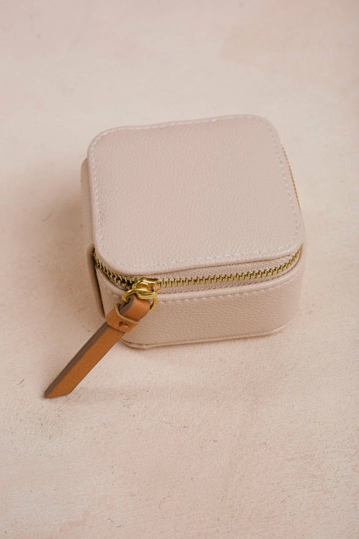 Boon Supply Emmy Vegan Leather Jewelry Case Accessories