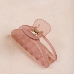 Fame Tara Half Moon Claw Clip Accessories