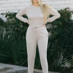 Hyfve Carina Cropped Crew Neck Sweater Clothing