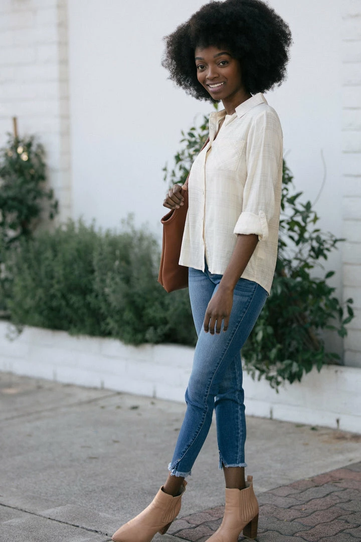 Dress Forum Work Essentials Betty Button Down Shirt