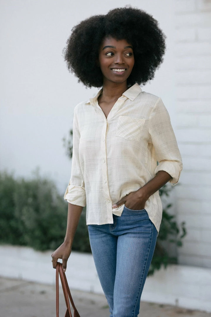 Dress Forum Work Essentials Betty Button Down Shirt