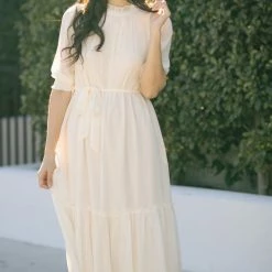 Listicle Elodie Chiffon Maxi Dress