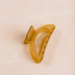 Fame Tara Half Moon Claw Clip Accessories