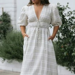 Moodie Eden Plaid Midi Dress