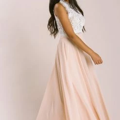 A.Peach Bridal Leighton White Sleeveless Lace Top