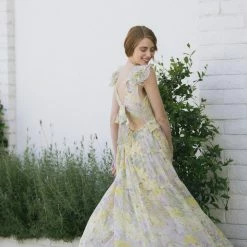 Aakaa Maternity Friendly Cassie Ruffled V-Neck Maxi Dress