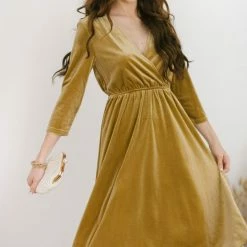See And Be Seen Lucy Velvet Midi Dress Best Sellers