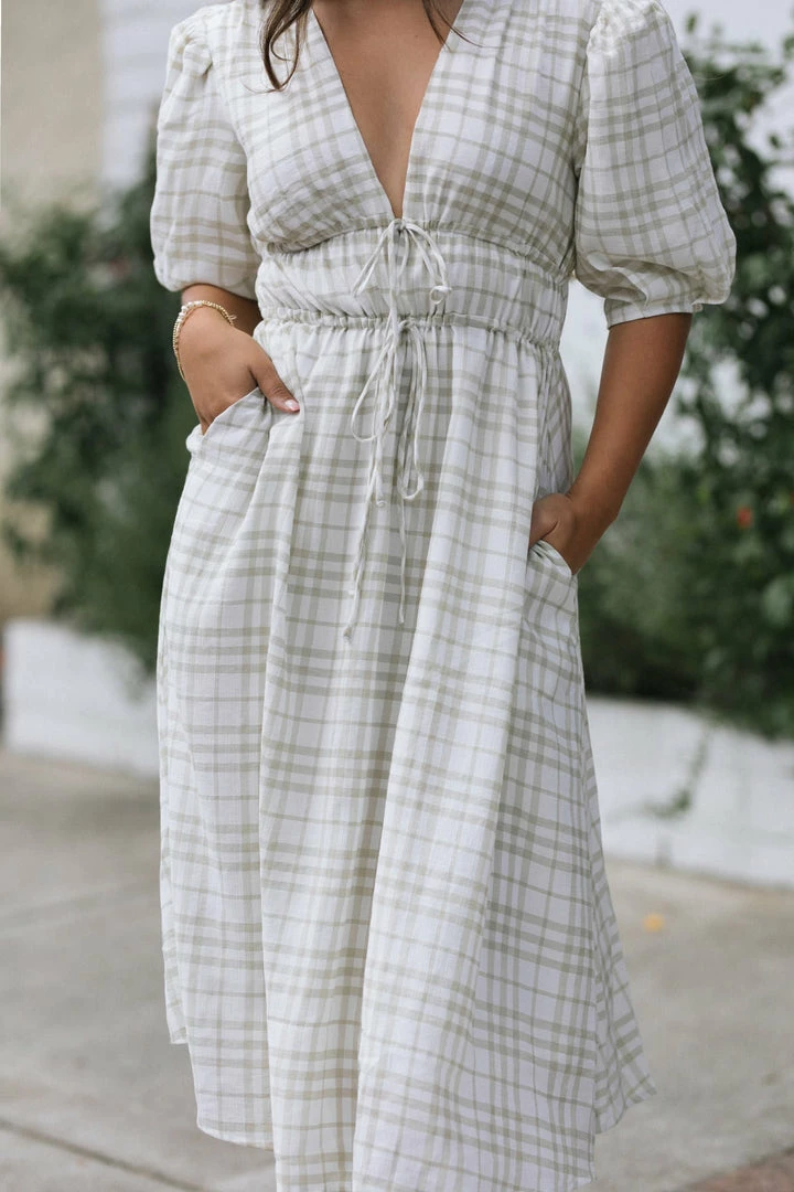 Moodie Eden Plaid Midi Dress