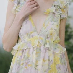 Aakaa Maternity Friendly Cassie Ruffled V-Neck Maxi Dress