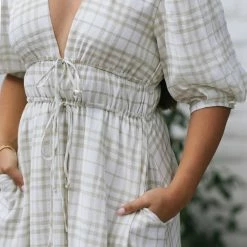 Moodie Eden Plaid Midi Dress