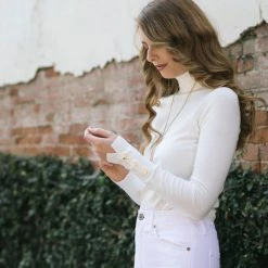 Style Melody Basics Camila Turtleneck Long Sleeve