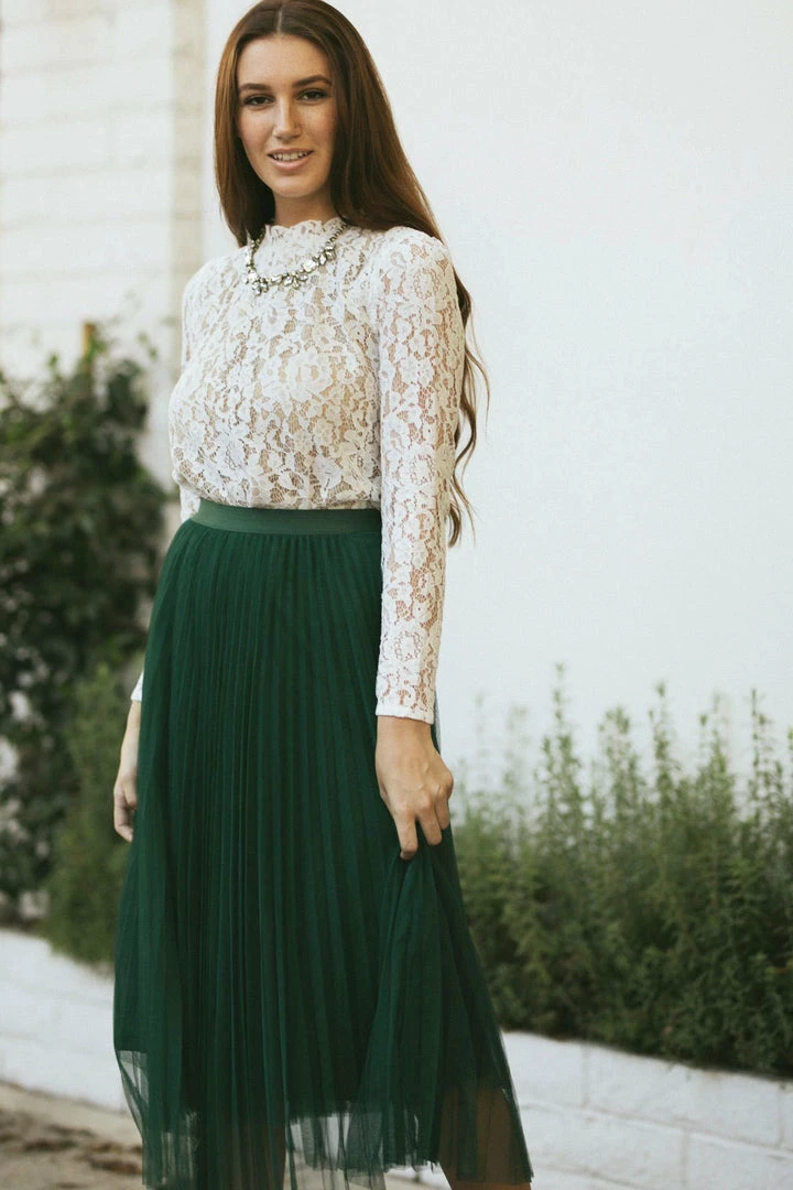 Aakaa Addison Mock Neck Lace Top Bridal