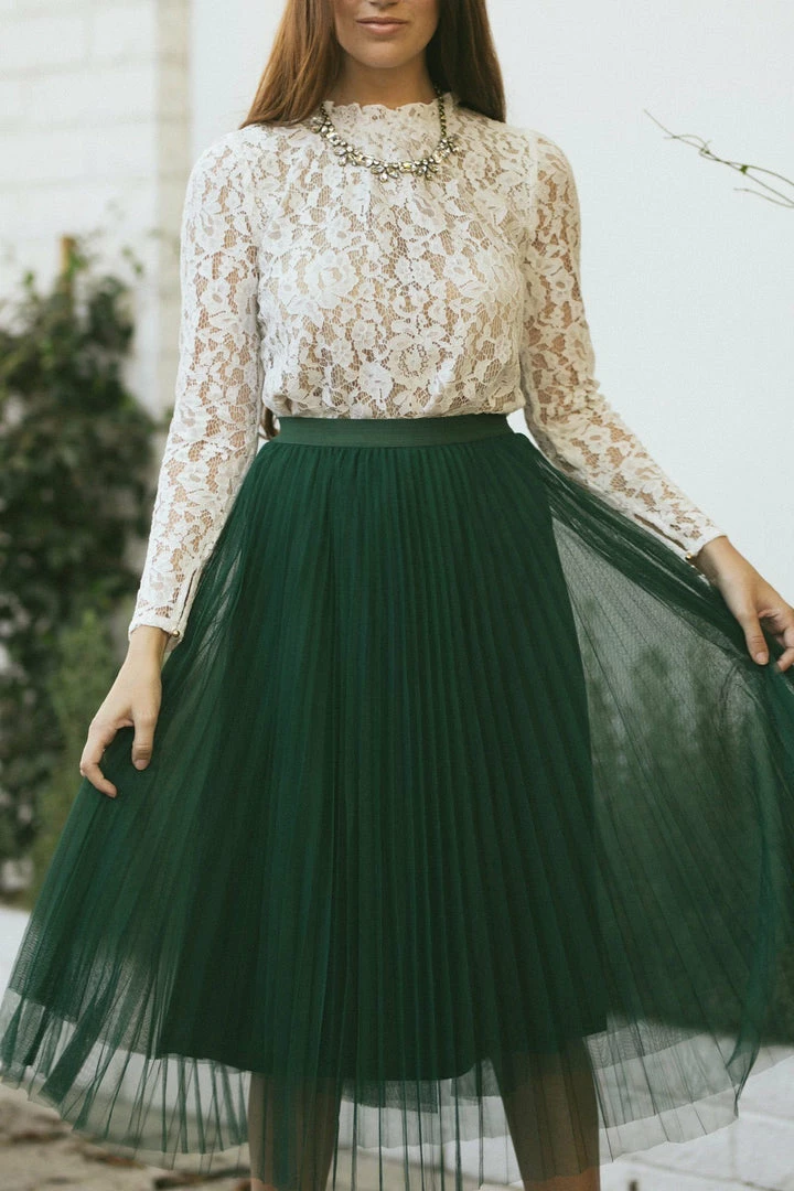 Aakaa Addison Mock Neck Lace Top Bridal