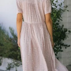 Calista Edna Collared Midi Dress Clothing