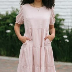 Listicle Birdie Tiered Midi Dress