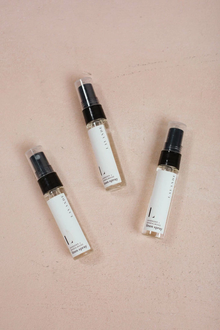 Lavande Mini Linen Spray Lifestyle