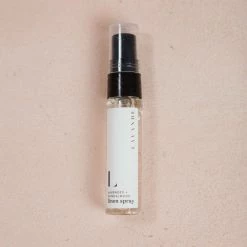 Lavande Mini Linen Spray Lifestyle