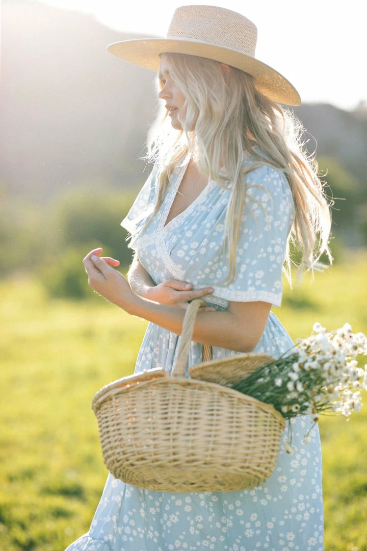 In Loom Pauline Flutter Sleeve Floral Midi Dress Clothing