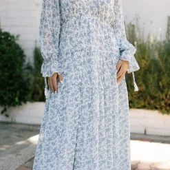 Aakaa Best Sellers Kelsey Long Sleeve Maxi Dress