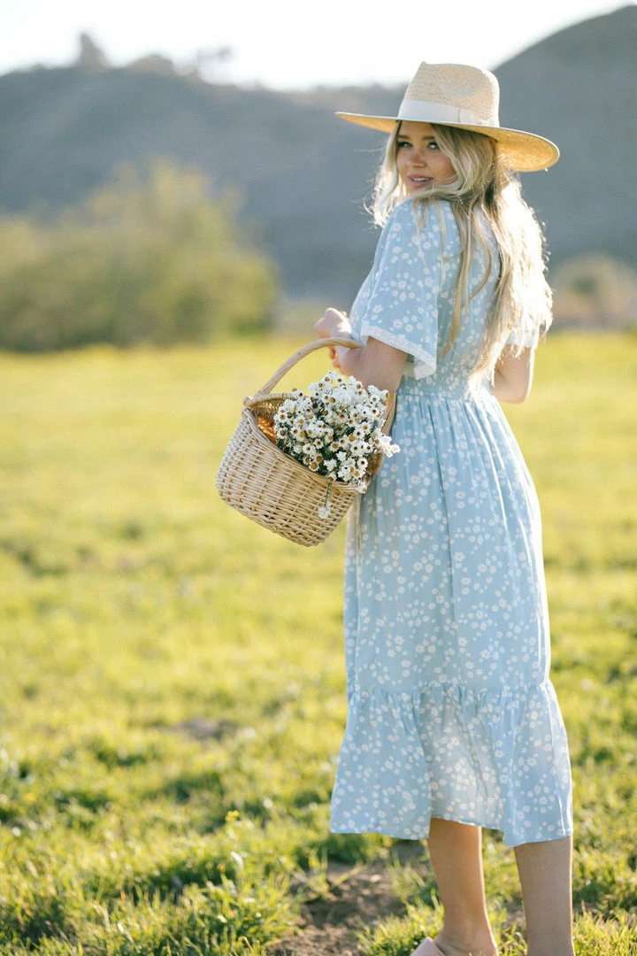 In Loom Pauline Flutter Sleeve Floral Midi Dress Clothing