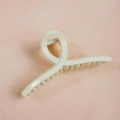 Fame Molly Claw Hair Clip