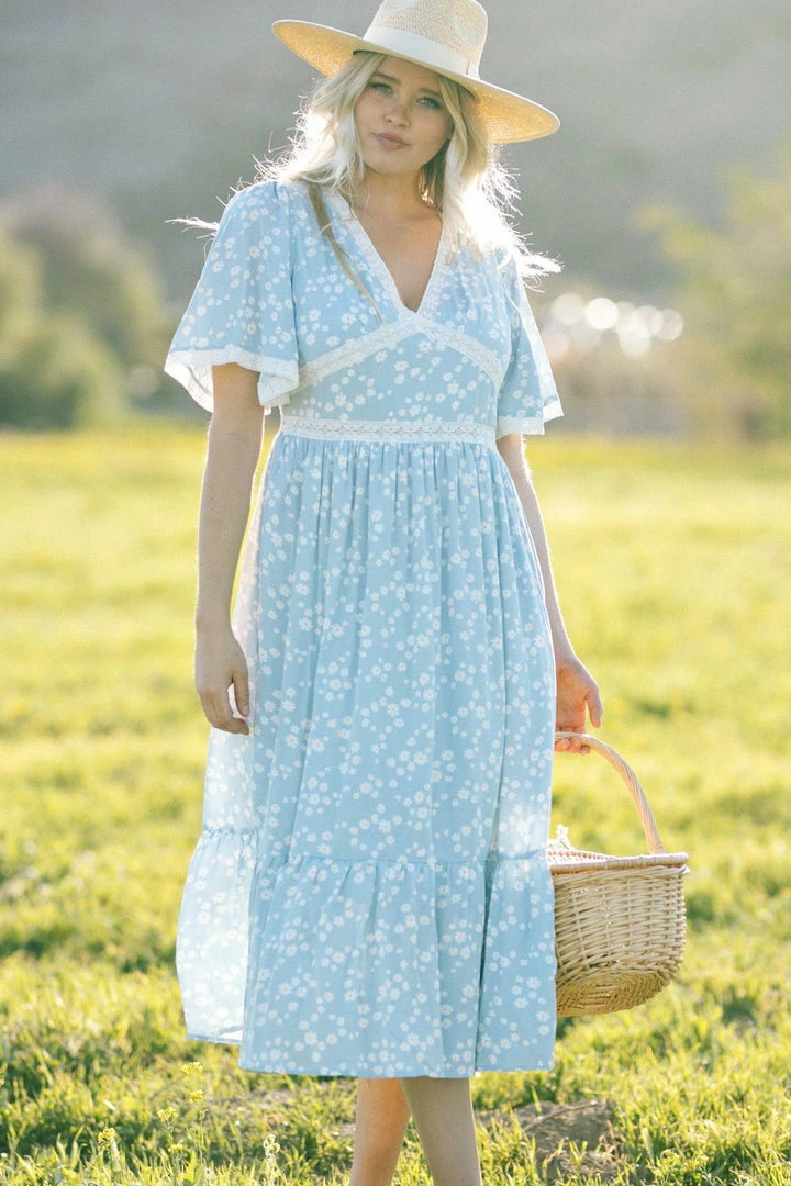 In Loom Pauline Flutter Sleeve Floral Midi Dress Clothing