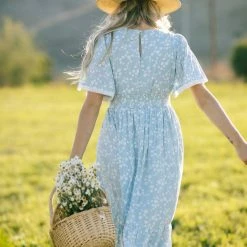 In Loom Pauline Flutter Sleeve Floral Midi Dress Clothing