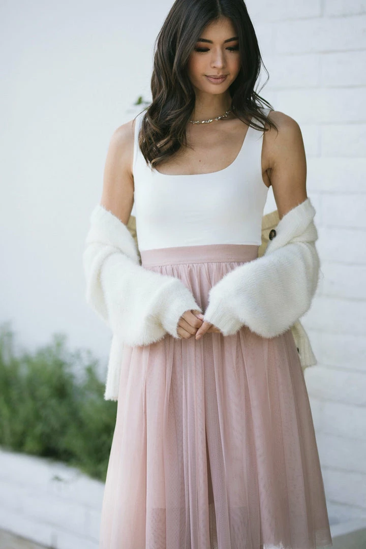 Final Touch Basics Kristen Sleeveless Crop Top