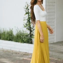 Final Touch Basics Jane Half Sleeve Bodysuit