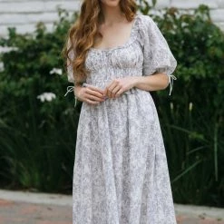 Moodie Maternity Friendly Lucia Puff Sleeve Midi Dress