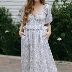 Moodie Maternity Friendly Lucia Puff Sleeve Midi Dress