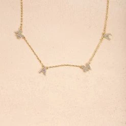 Fame Hannah Crystal MAMA Necklace