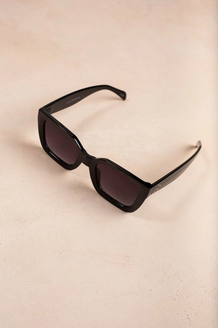 Fame Tatum Square Sunglasses Swim