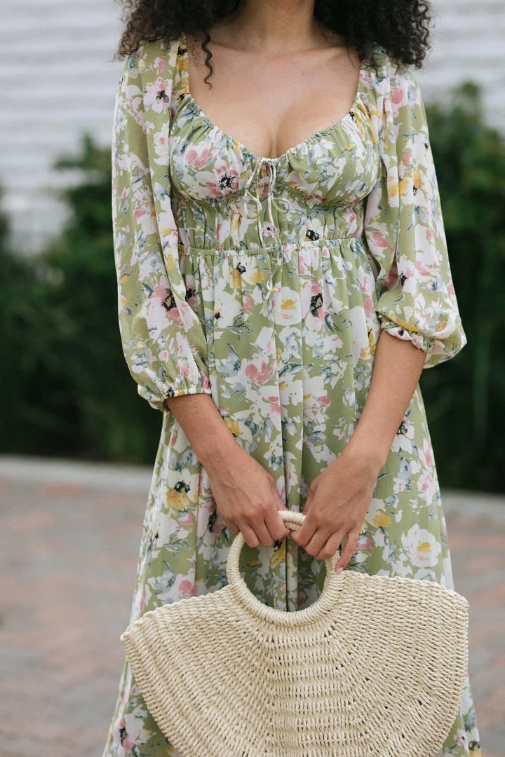 Lush Maternity Friendly Elizabeth Puff Sleeve Dress