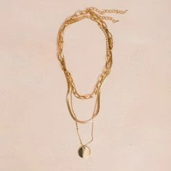 Fame Marie Layered Pendant Necklace Accessories