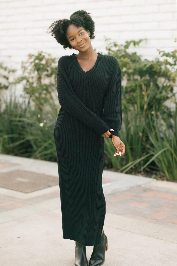 In Loom Quinn V-Neck Knit Dress