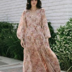 Aakaa Maternity Friendly Tilly V-Neck Maxi Dress