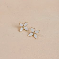 Fame Accessories Lindsey Daisy Earrings