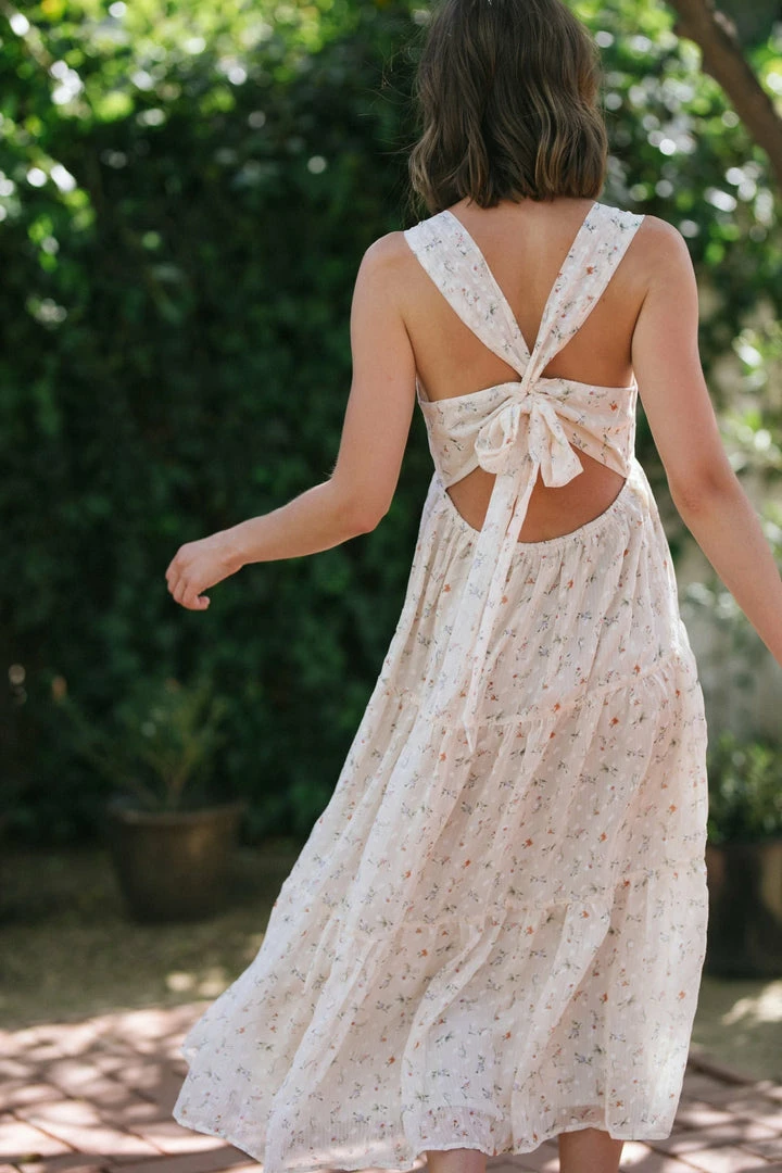 Storia Maternity Friendly Sabina V-Neck Midi Dress