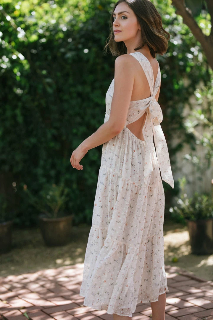 Storia Maternity Friendly Sabina V-Neck Midi Dress