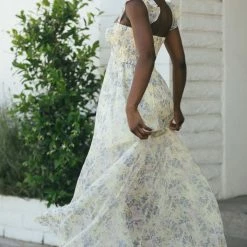 Aakaa Aubrey Sweetheart Maxi Dress Maternity Friendly