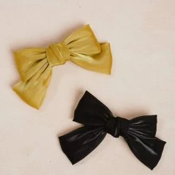 Ana/Girly Celeste Bow Hair Clip