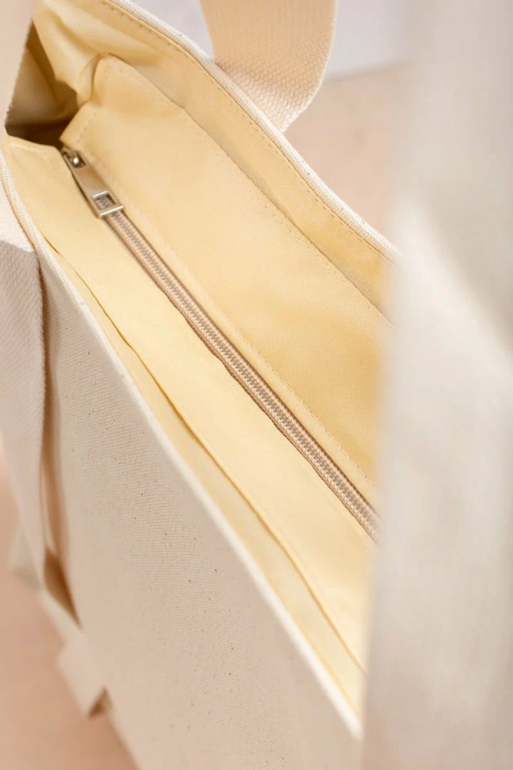 Fame Accessories Ann Canvas Hat Tote