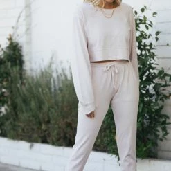 Hyfve Evelyn Cropped Crew Neck Clothing