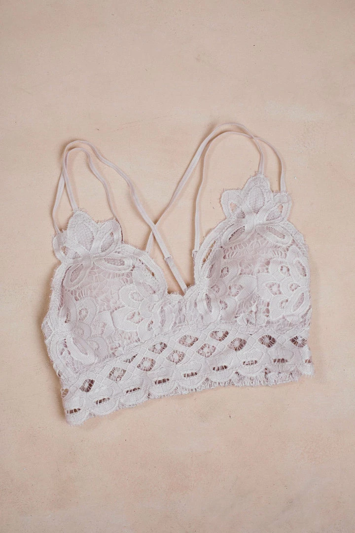 Anemone Clothing Elina Scalloped Lace Bralette