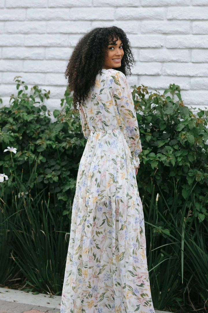 Aakaa Paris V-Neck Maxi Dress Maternity Friendly