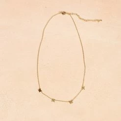 Fame Annie Mama Gold Necklace